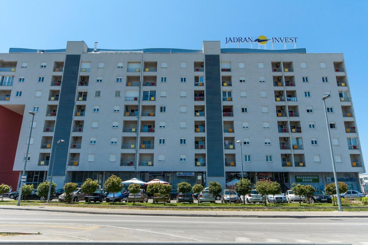 Jadran Apartment With Balcony And Parking Garage 扎达尔 外观 照片
